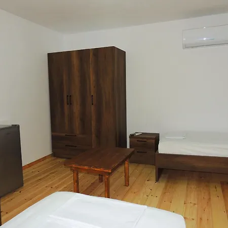 Guest Parents House 3*