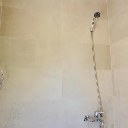 Guest Parents House بيت ضيافة