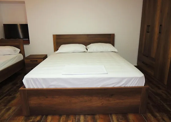 Guest Parents House 3*